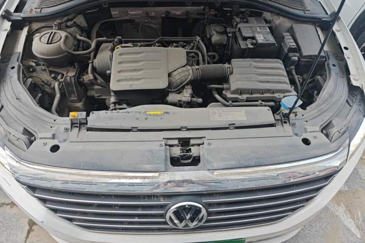 Used Volkswagen Lavida 2018 1.5L Automatic Comfort Edition China V Standard Engine Bay