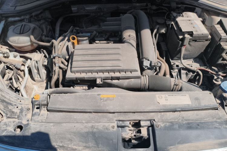 Used Volkswagen Lavida 2018 280TSI DSG Luxury Edition China V Standard Engine Bay