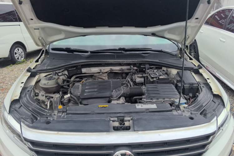 Used Volkswagen Lavida 2018 1.5L Automatic Comfort Edition China V Standard Engine Bay