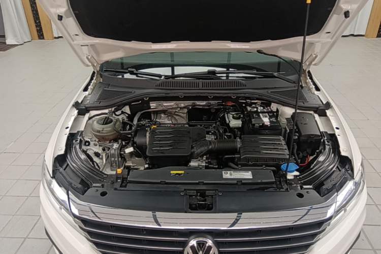 Used Volkswagen Lavida 2018 1.5L Automatic Comfort Edition China V Standard Engine Bay