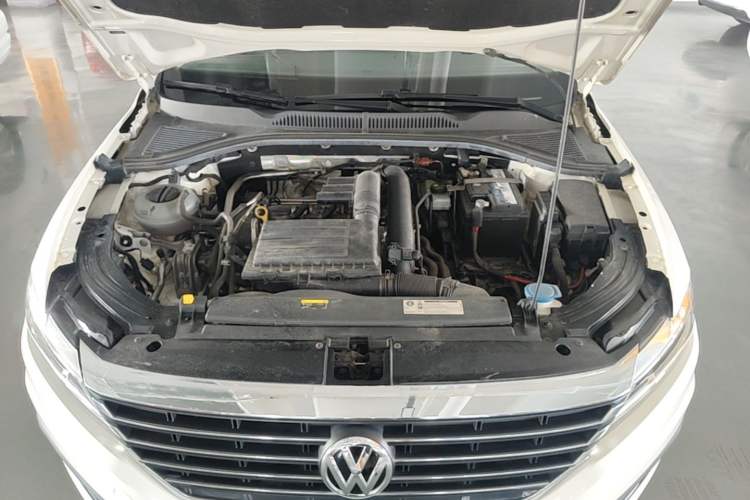 Used Volkswagen Lavida 2018 280TSI DSG Comfort Edition China V Standard Engine Bay