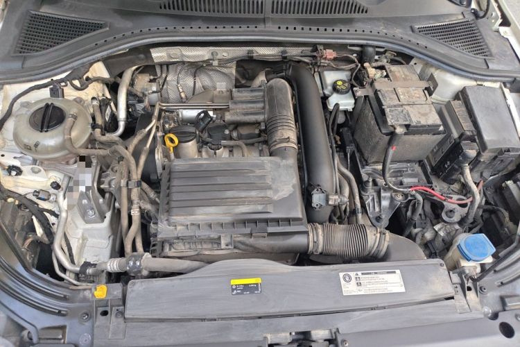 Used Volkswagen Lavida 2018 Hatchback 200TSI DSG Comfort Edition China V Standard Engine Bay