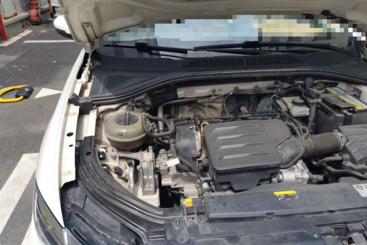 Used Volkswagen Lavida 2018 1.5L Automatic Comfort Edition China V Standard Engine Bay Right