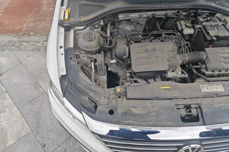 Used Volkswagen Lavida 2018 1.5L Automatic Comfort Edition China V Standard Engine Bay Right