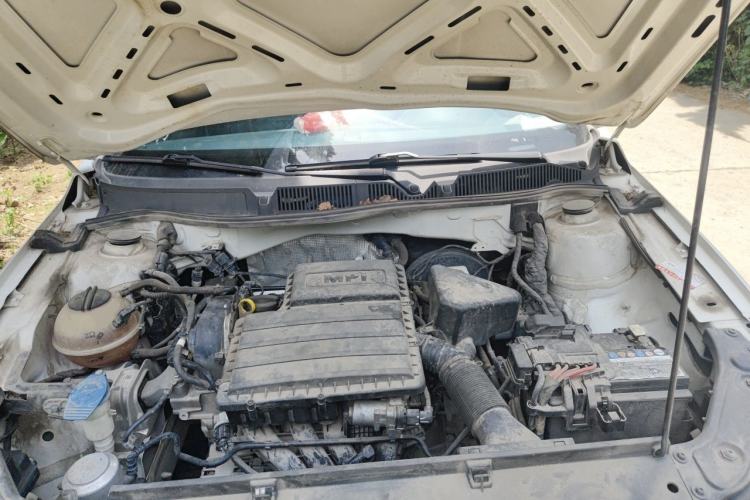 Used Volkswagen Lavida 2018 Classic 1.5L Automatic Comfort Edition China VI Standard Engine Bay