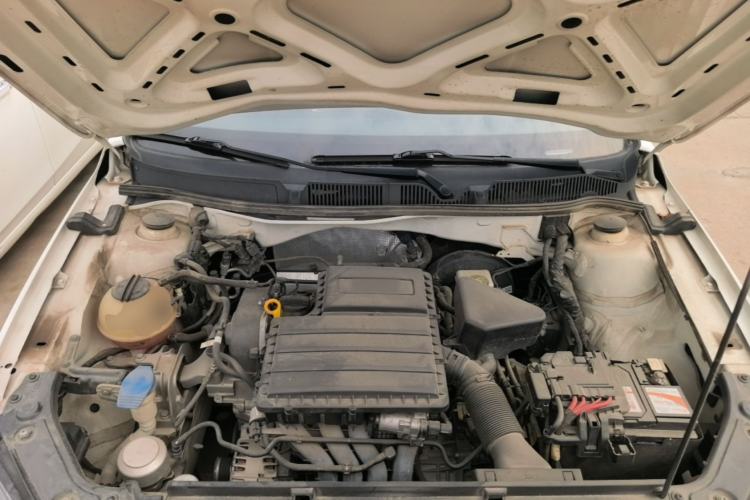 Used Volkswagen Lavida 2018 Classic 1.5L Automatic Fashion Edition China VI Standard Engine Bay