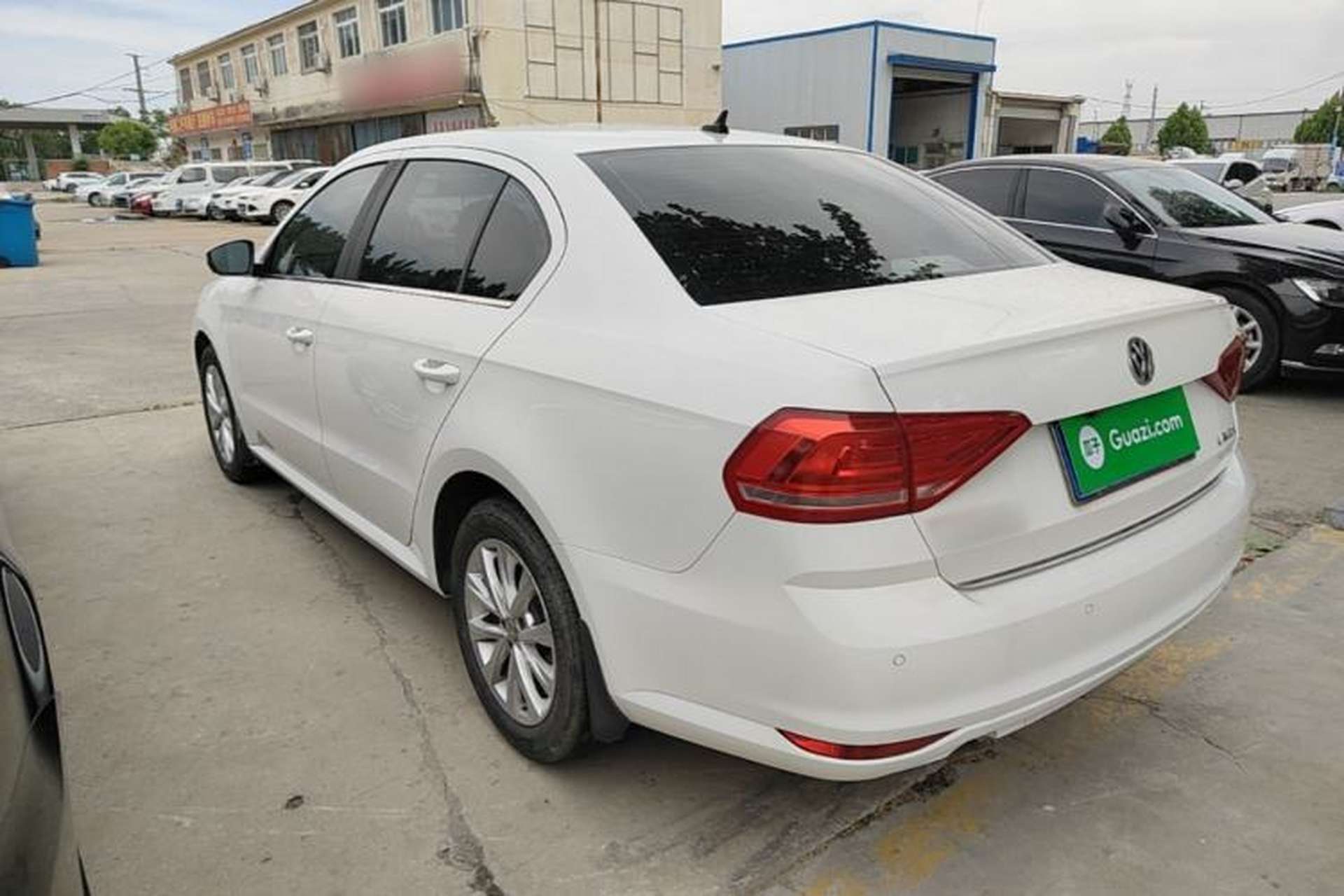 Used Volkswagen Lavida 2018 Classic 1.5L Manual Comfort Edition China VI Standard Exterior 2