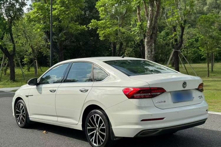 Used Volkswagen Lavida 2018 280TSI DSG Luxury Edition China V Standard Exterior 3