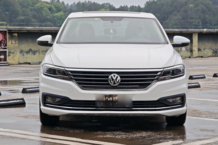 Used Volkswagen Lavida 2018 1.5L Automatic Comfort Edition China V Standard Exterior 3