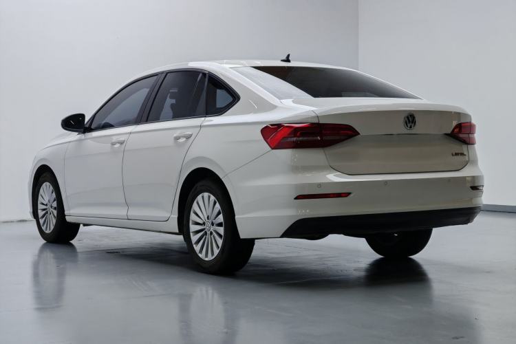Used Volkswagen Lavida 2018 1.5L Automatic Fashion Edition China V Standard Exterior 3