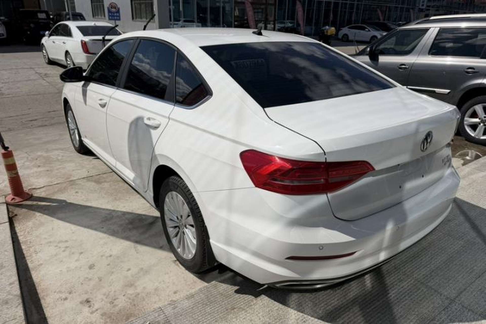 Used Volkswagen Lavida 2018 280TSI DSG Comfort Edition China V Standard Exterior 3