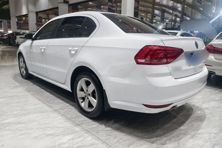 Used Volkswagen Lavida 2018 Classic 1.5L Automatic Fashion Edition China VI Standard Exterior 3