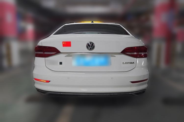 Used Volkswagen Lavida 2018 1.5L Automatic Comfort Edition China V Standard Exterior 4