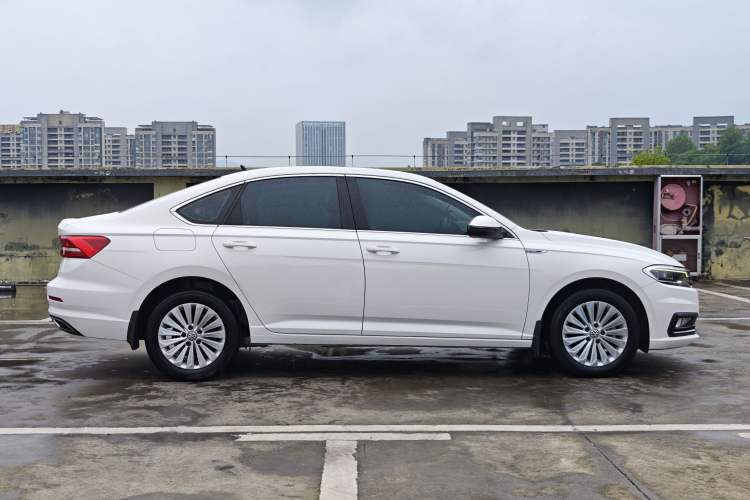 Used Volkswagen Lavida 2018 1.5L Automatic Comfort Edition China V Standard Exterior 4