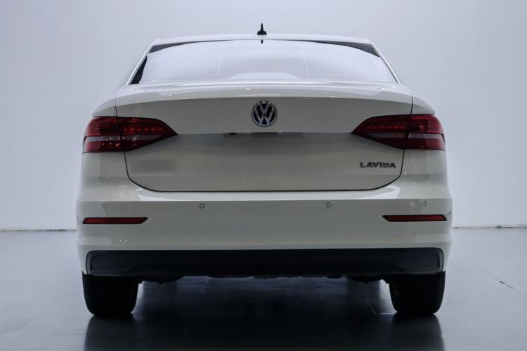 Used Volkswagen Lavida 2018 1.5L Automatic Fashion Edition China V Standard Exterior 4