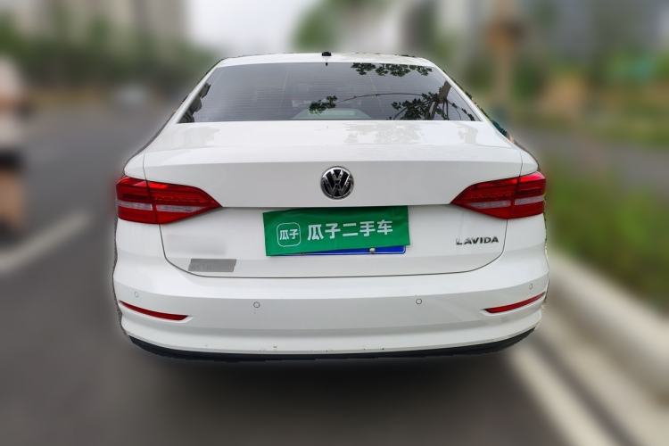 Used Volkswagen Lavida 2018 1.5L Automatic Fashion Edition China V Standard Exterior 4