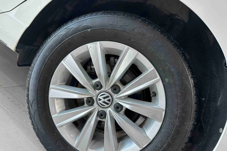 Used Volkswagen Lavida 2018 1.5L Automatic Fashion Edition China V Standard Exterior 4