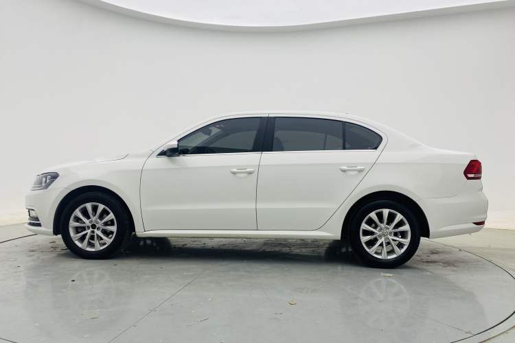 Used Volkswagen Lavida 2018 Classic 1.5L Automatic Comfort Edition China VI Standard Exterior 4