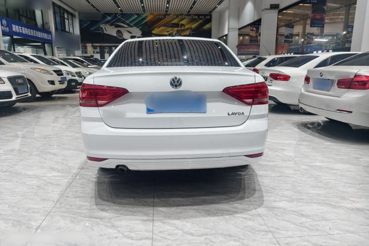 Used Volkswagen Lavida 2018 Classic 1.5L Automatic Fashion Edition China VI Standard Exterior 4