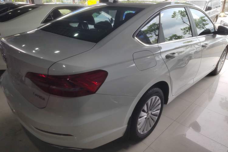 Used Volkswagen Lavida 2018 1.5L Automatic Comfort Edition China V Standard Exterior 5