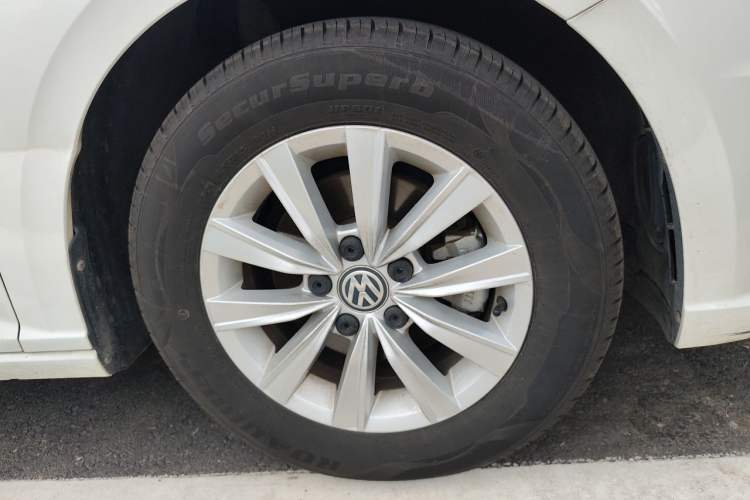 Used Volkswagen Lavida 2018 1.5L Automatic Fashion Edition China V Standard Exterior 7