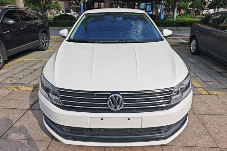Used Volkswagen Lavida 2018 Classic 1.5L Automatic Fashion Edition China VI Standard Front