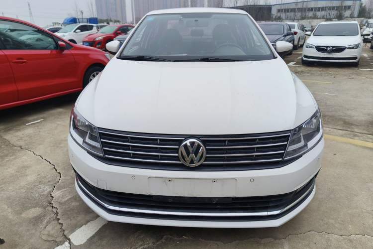 Used Volkswagen Lavida 2018 Classic 1.5L Automatic Comfort Edition China VI Standard Front