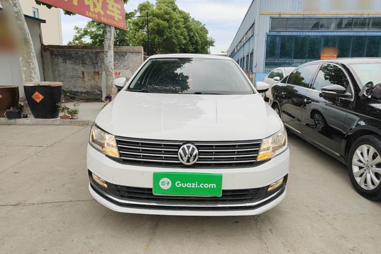 Used Volkswagen Lavida 2018 Classic 1.5L Manual Comfort Edition China VI Standard Front