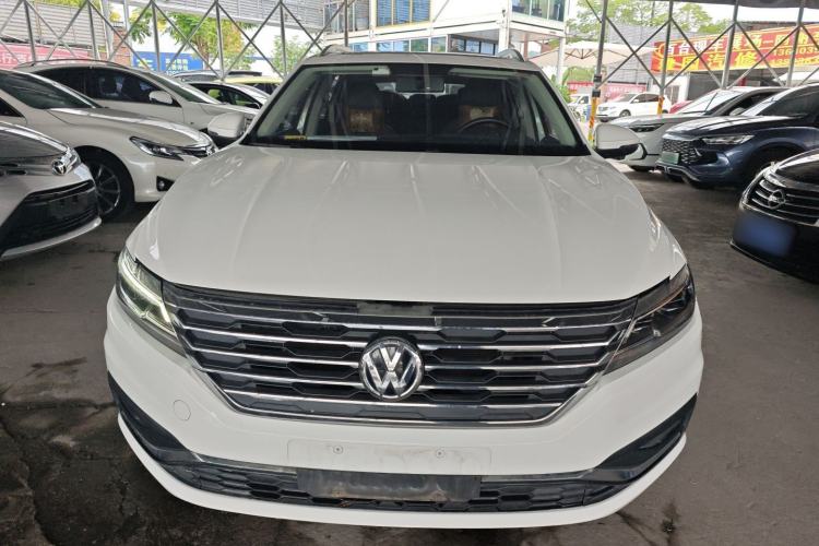 Used Volkswagen Lavida 2018 Hatchback 200TSI DSG Comfort Edition China V Standard Front