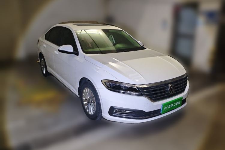 Used Volkswagen Lavida 2018 1.5L Automatic Comfort Edition China V Standard Front Right 45 Deg
