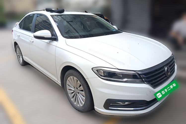 Used Volkswagen Lavida 2018 1.5L Automatic Comfort Edition China V Standard Front Right 45 Deg