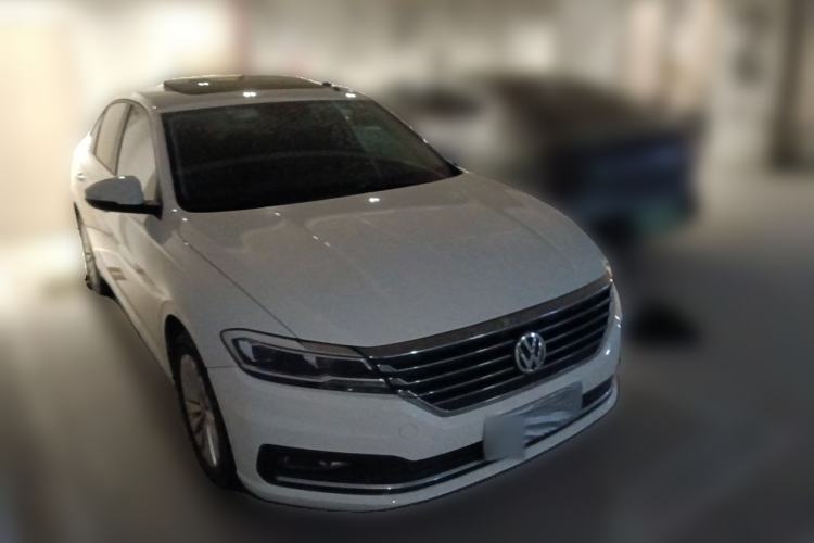 Used Volkswagen Lavida 2018 1.5L Automatic Comfort Edition China V Standard Front Right 45 Deg