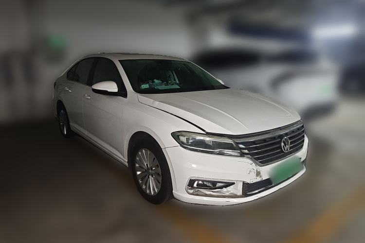 Used Volkswagen Lavida 2018 1.5L Automatic Comfort Edition China V Standard Front Right 45 Deg