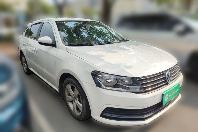 Used Volkswagen Lavida 2018 Classic 1.5L Automatic Fashion Edition China VI Standard Front Right 45 Deg