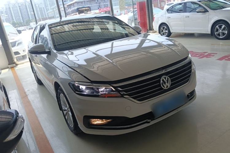 Used Volkswagen Lavida 2018 280TSI DSG Comfort Edition China V Standard Front Right 45 Deg