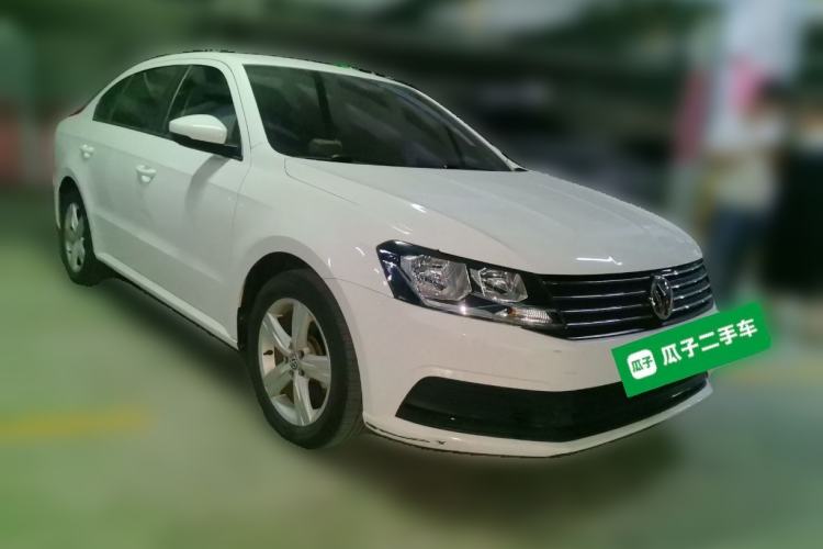 Used Volkswagen Lavida 2018 Classic 1.5L Automatic Fashion Edition China VI Standard Front Right 45 Deg