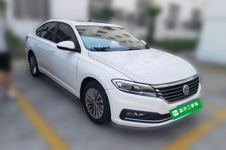 Used Volkswagen Lavida 2018 1.5L Automatic Comfort Edition China V Standard Front Right 45 Deg