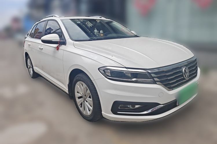 Used Volkswagen Lavida 2018 Hatchback 200TSI DSG Comfort Edition China V Standard Front Right 45 Deg