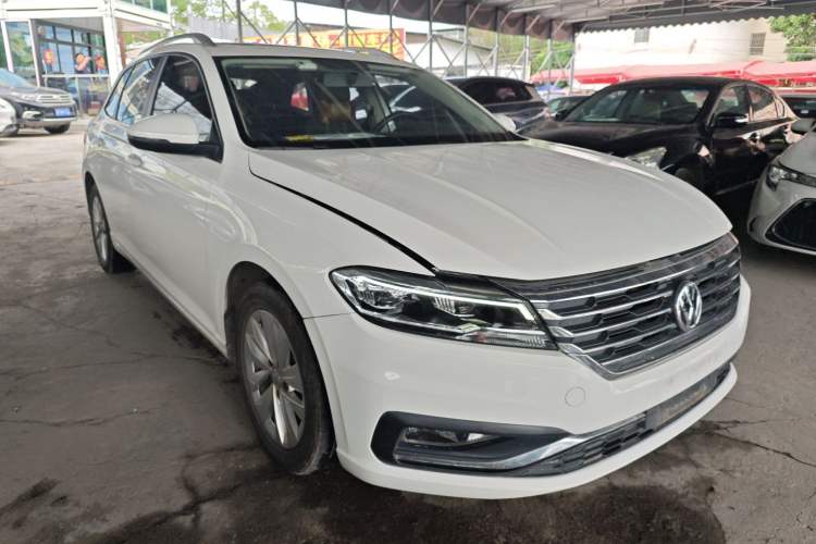 Used Volkswagen Lavida 2018 Hatchback 200TSI DSG Comfort Edition China V Standard Front Right 45 Deg