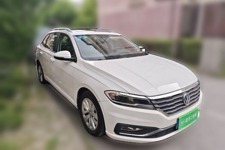 Used Volkswagen Lavida 2018 Hatchback 200TSI DSG Comfort Edition China V Standard Front Right 45 Deg