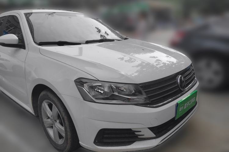 Used Volkswagen Lavida 2018 Classic 1.5L Manual Fashion Edition China VI Standard Front Right 45 Deg