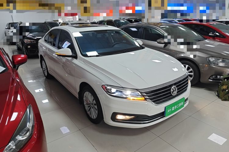 Used Volkswagen Lavida 2018 1.5L Automatic Comfort Edition China V Standard Front Right 45 Deg