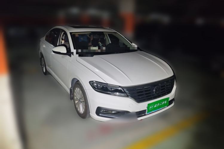 Used Volkswagen Lavida 2018 1.5L Automatic Comfort Edition China V Standard Front Right 45 Deg