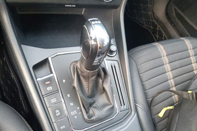 Used Volkswagen Lavida 2018 280TSI DSG Comfort Edition China V Standard Gear Lever