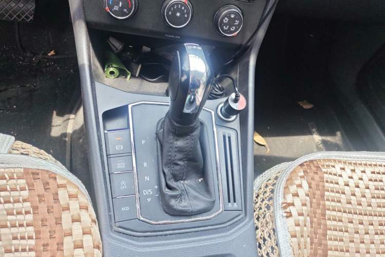 Used Volkswagen Lavida 2018 280TSI DSG Comfort Edition China V Standard Gear Lever