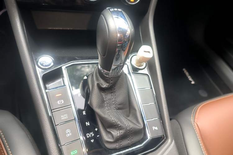 Used Volkswagen Lavida 2018 280TSI DSG Luxury Edition China V Standard Gear Lever