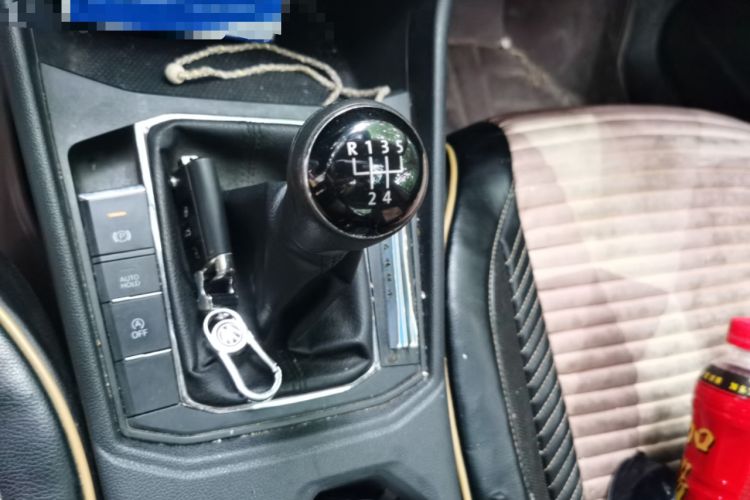 Used Volkswagen Lavida 2018 1.5L Manual Comfort Edition China V Standard Gear Lever