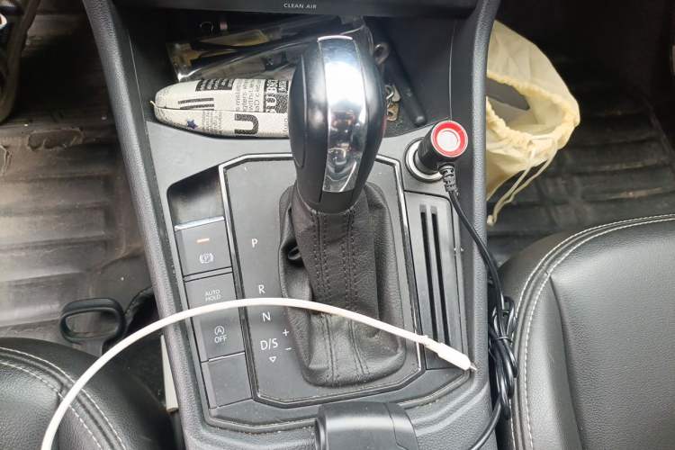Used Volkswagen Lavida 2018 1.5L Automatic Fashion Edition China V Standard Gear Lever