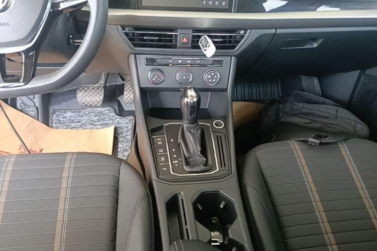 Used Volkswagen Lavida 2018 280TSI DSG Comfort Edition China V Standard Gear Lever