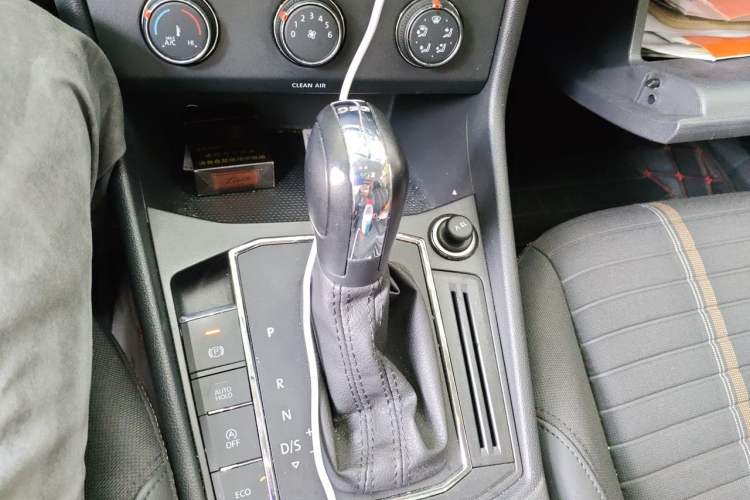 Used Volkswagen Lavida 2018 280TSI DSG Comfort Edition China V Standard Gear Lever